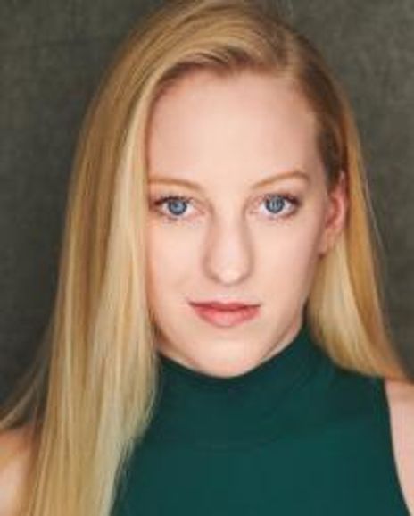 Jessica L Becker Headshot