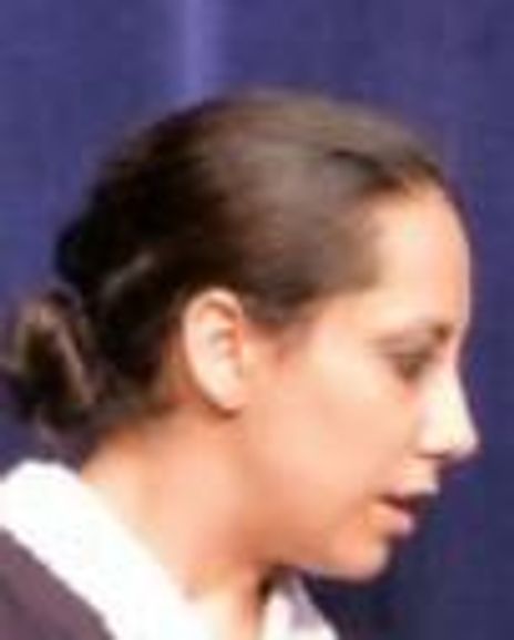 Julia Whitcombe Headshot