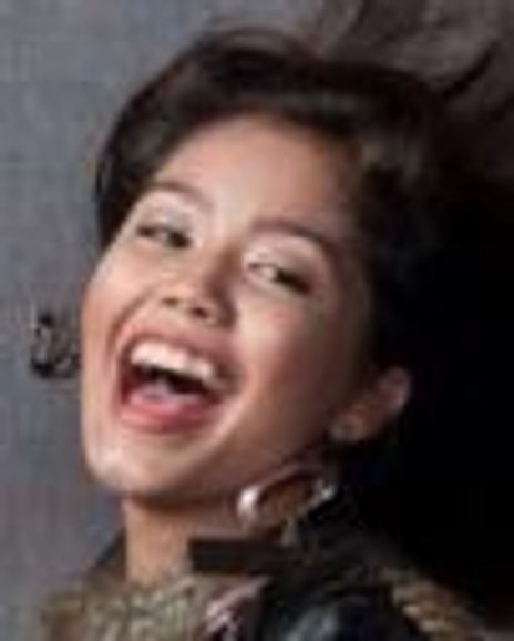 Justine Pena Headshot