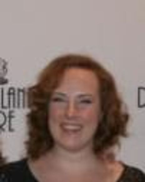 Katie Mazzini Headshot