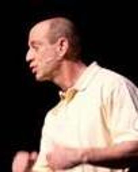 Suzanne Orzech Headshot