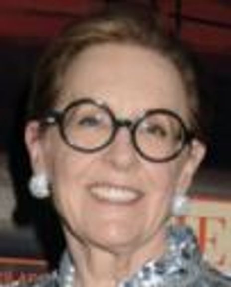 Linda Allard Headshot