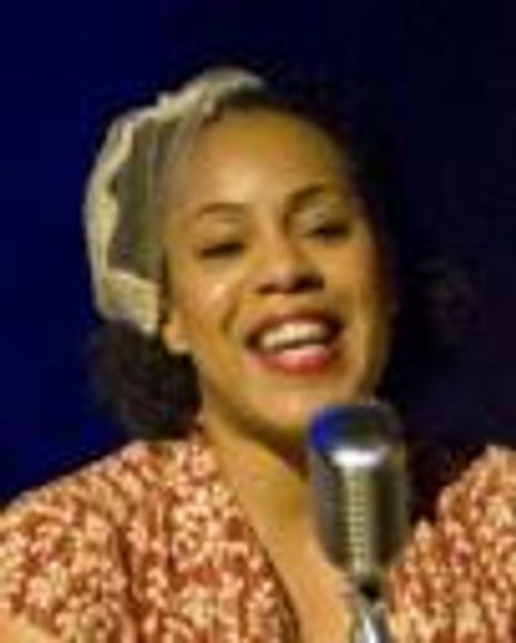 Lynn Wactor Headshot