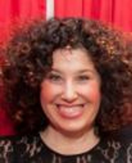 Marcy Cheisler Headshot