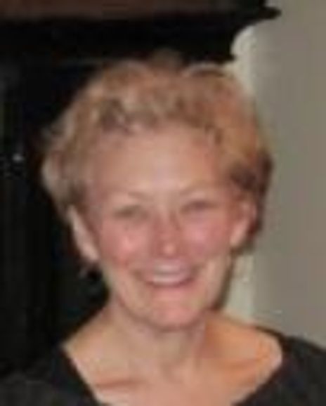 Clara Miller Headshot