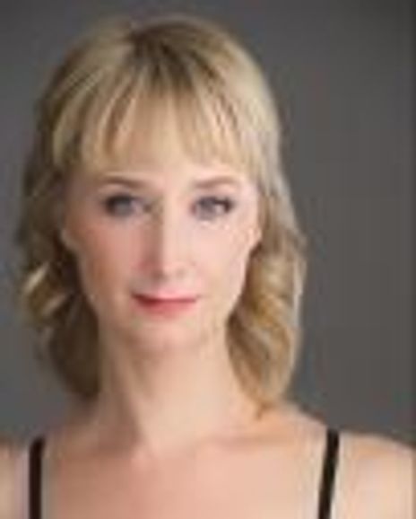 Hillary Parker Headshot