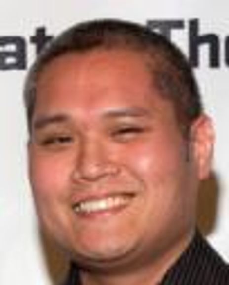 Rey Pamatmat Headshot