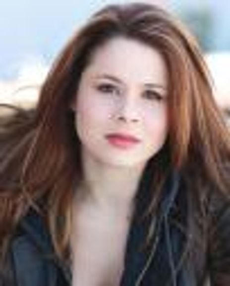 Adria Vitlar Headshot