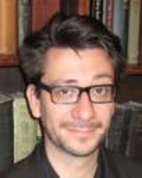 Roberto Cambeiro Headshot