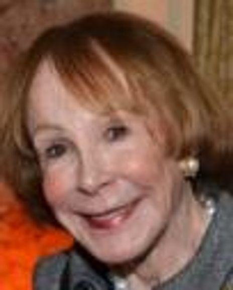 Reva Wurtzburge Headshot