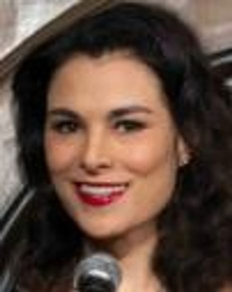 Sigali Hamberger Headshot