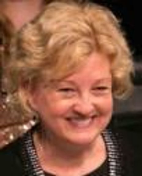 Karen Kelsey Headshot