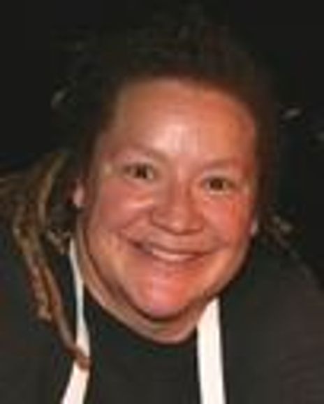 Terri Hardin Headshot