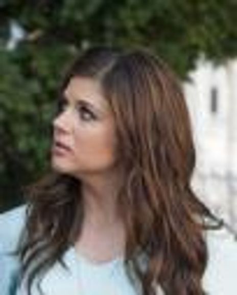 Tiffani Thiessen Headshot