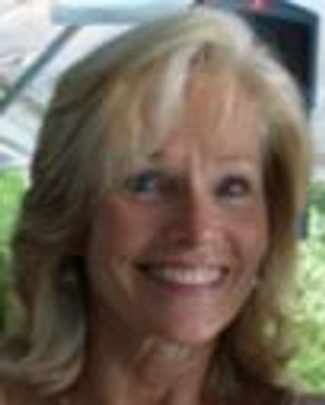Brenda Seimer Scheider Headshot