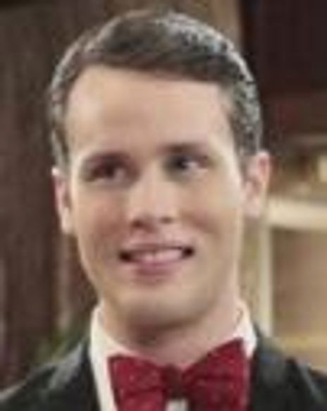 Grey Hensen Headshot