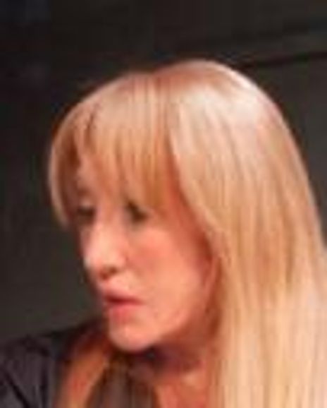 Diane Carey Headshot