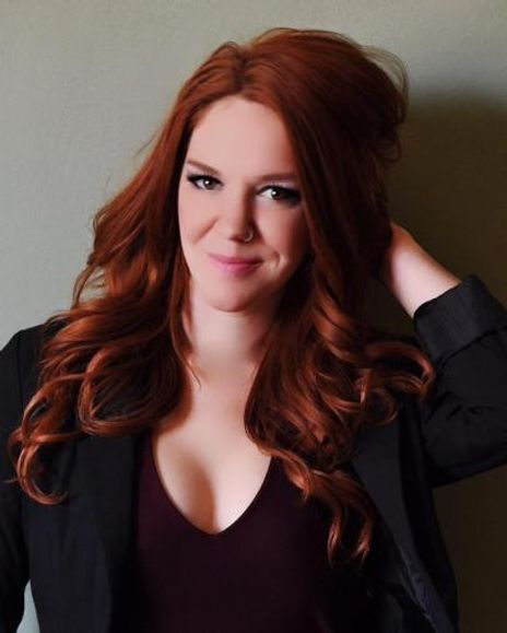 Sarah Hester Ross Headshot