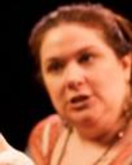 Jennifer Pompa Headshot