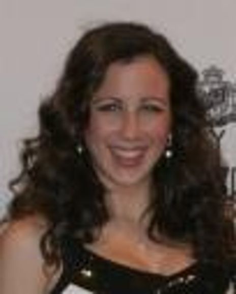 Alexandra Van Paris Headshot