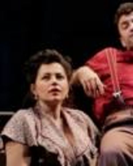 Dagmara Domincyzk Headshot