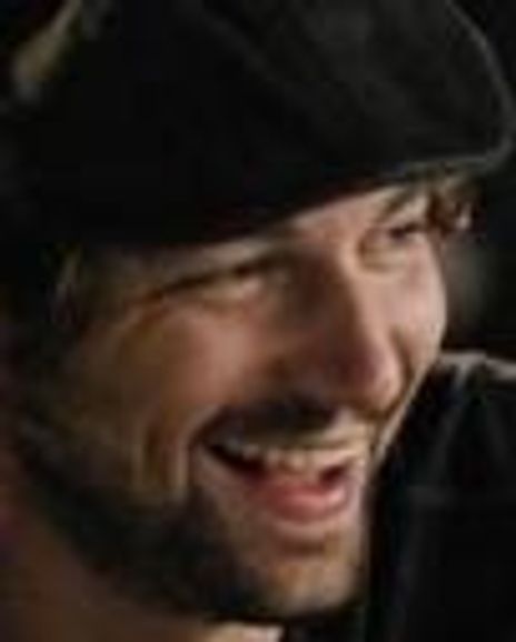 Michiel Huisman Headshot