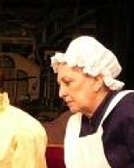 Ashley Collins Headshot