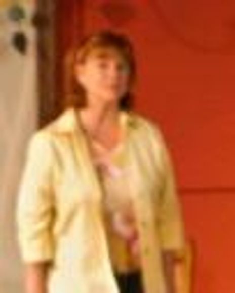 Jennifer Joan Taylor Headshot