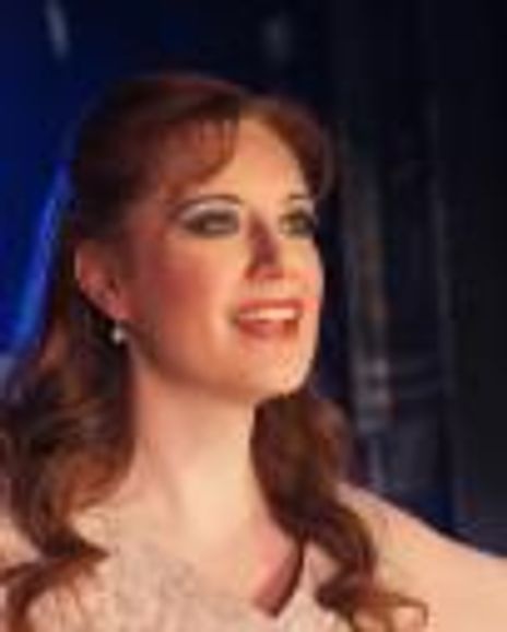 Sarah Galbraith Headshot