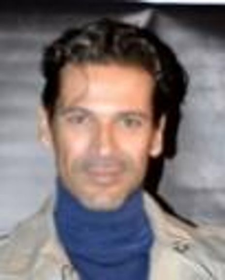 Alexandro Valeiras Headshot