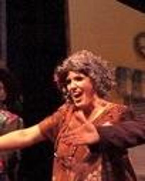 Kiersten Kanaster Headshot