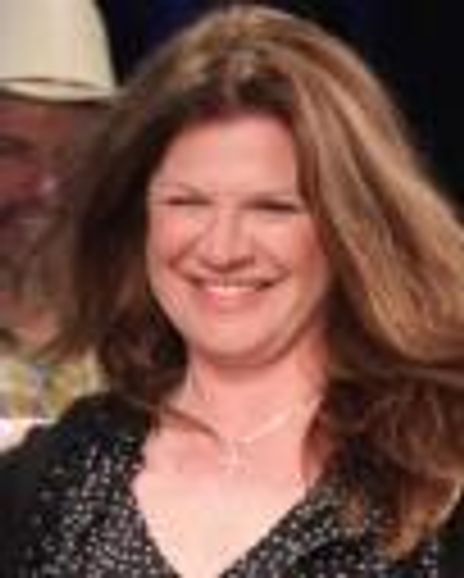 Kelli Mangrum Headshot