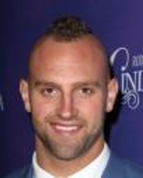 Mark Herzlich Headshot