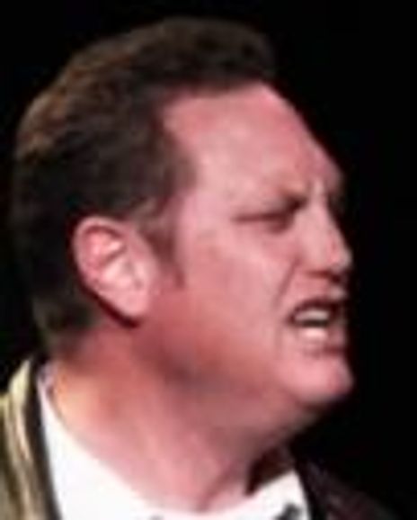 Matthew Tully Headshot