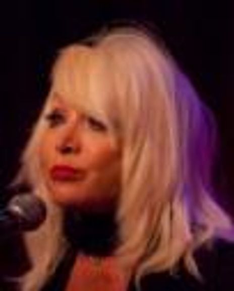 Shelley Fisher Headshot