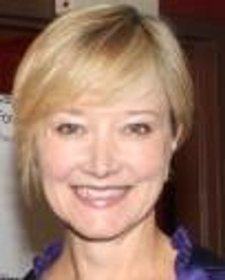 Caitilin Carter Headshot