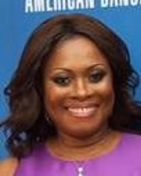 Angela Kissane Headshot