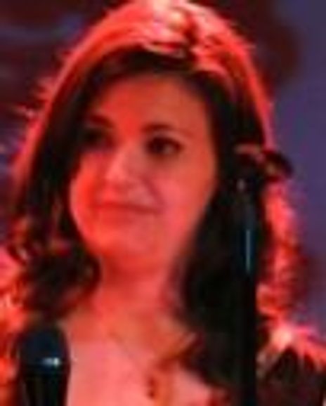 Amanda Michelle Savan Headshot