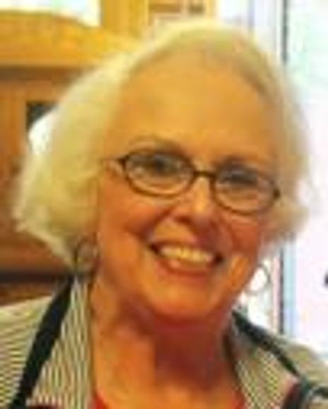 Shirley Hovey Headshot