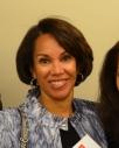 Michelle Thompson Headshot