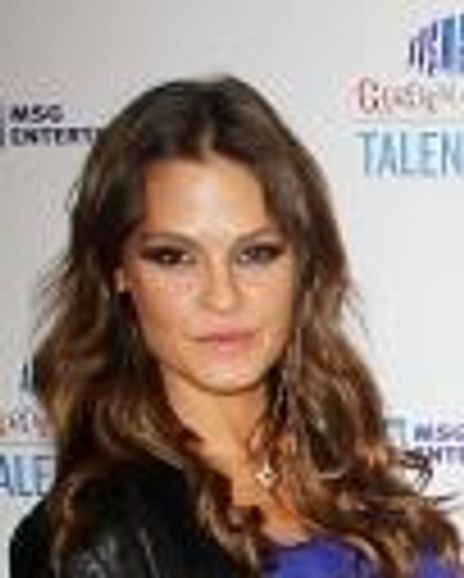 Dominique Piek Headshot