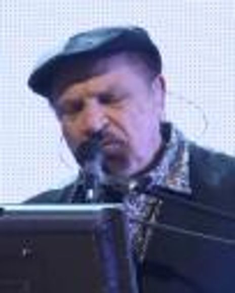 Felix Cavalierei Headshot