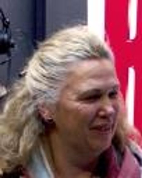 Amy Horsewood Headshot