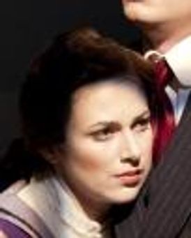 Jenny Hickman Headshot