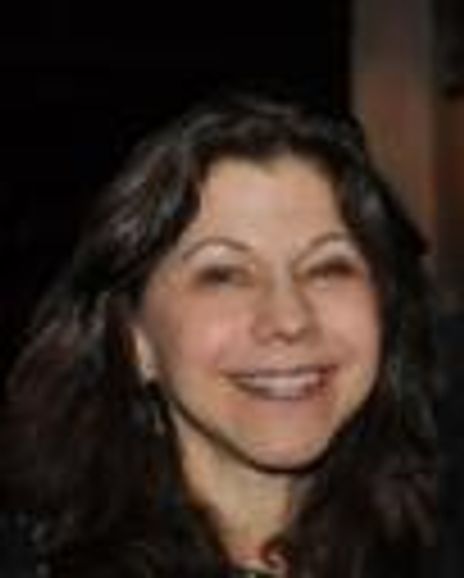 Natasha Staller Headshot