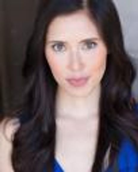 Rochelle Therrien Headshot