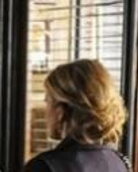 Juliana Dever Headshot