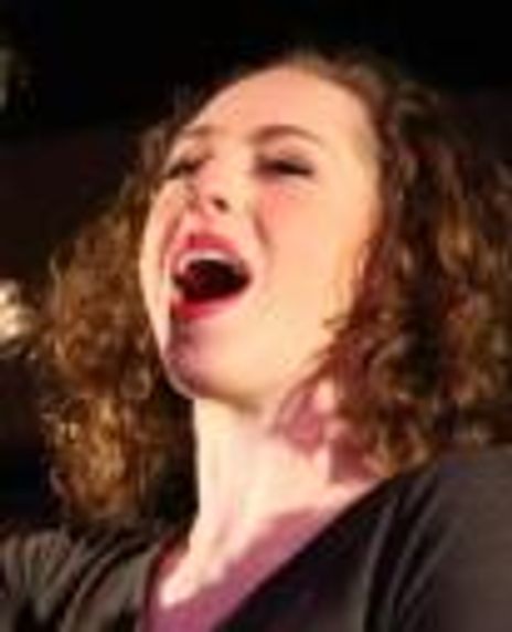 Rachel Hirshee Headshot