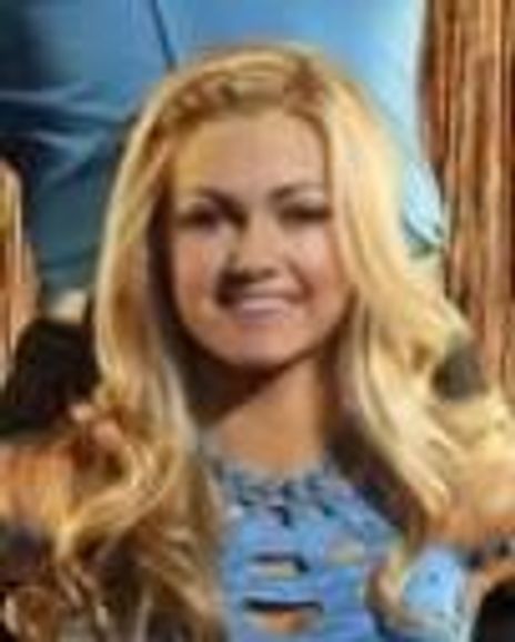 Lindsay Arnold Headshot