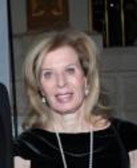 Shelley Doctors Headshot